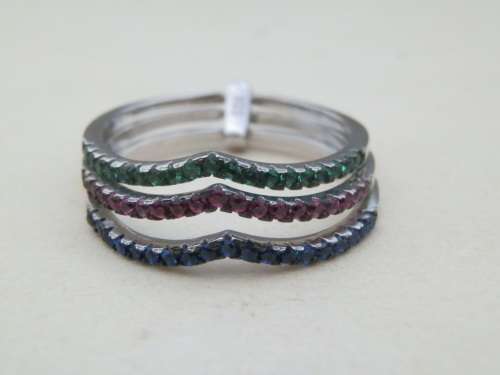 Lovely sterling silver multi gem stack rings - weight 2.8 g.  Thirty (30) days to pay