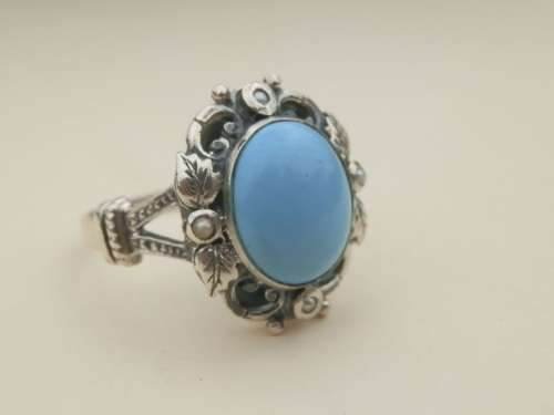 Exquisite SOLID sterling silver turquoise & seed pearl ring - weight 3.9 g.