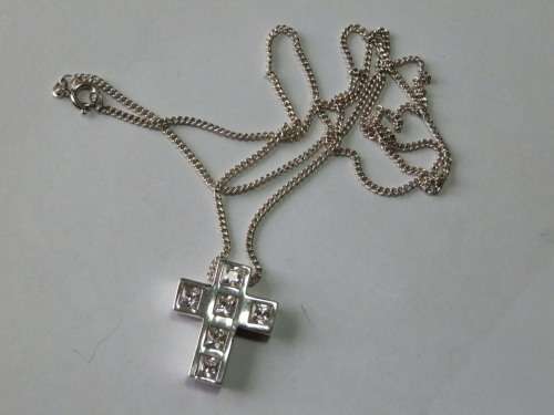 Awesome solid sterling silver pendant and chain - weight 10 g.  Thirty (30) days to pay