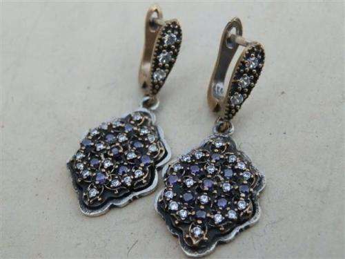 Marvelous sterling silver earrings - weight 9.1 g.