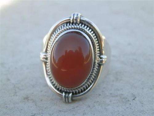 WAS R375!!  Magnificent solid sterling silver carnelian ring - weight 8.9 g.
