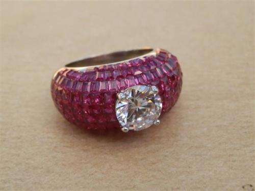 Spectacular solid sterling silver ruby and topaz ring - weight 9.32 g.