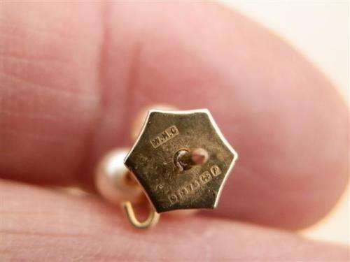 Elegant antique 9 ct gold real sea pearl earrings.