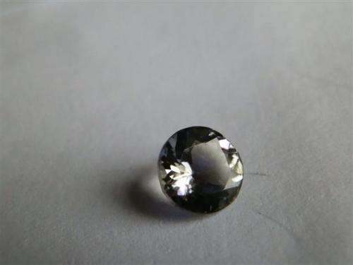 Radiant 1.15 ct blue Tanzanite round cut