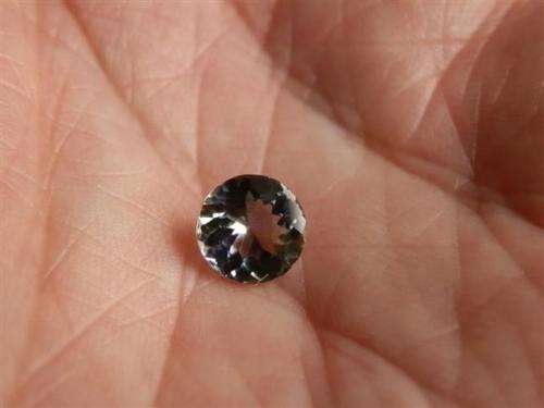 Radiant 1.15 ct blue Tanzanite round cut