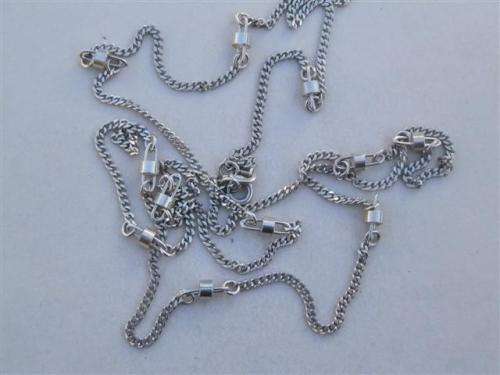 Fabulous solid sterling silver fancy necklace - weight 11.1 g.