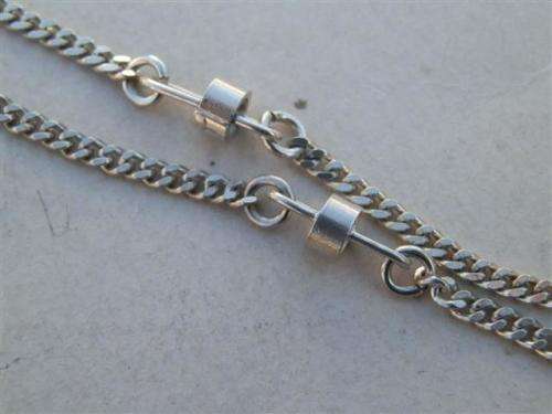 Fabulous solid sterling silver fancy necklace - weight 11.1 g.