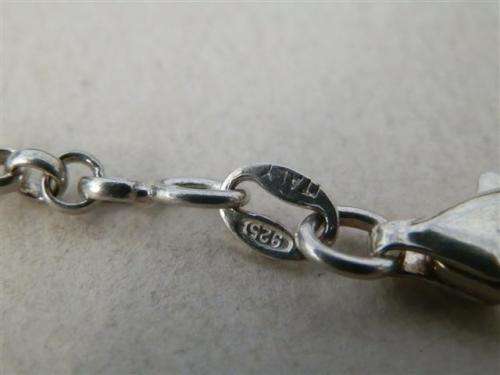 Smashing vintage solid sterling silver Italian necklace - weight 16.9 g.