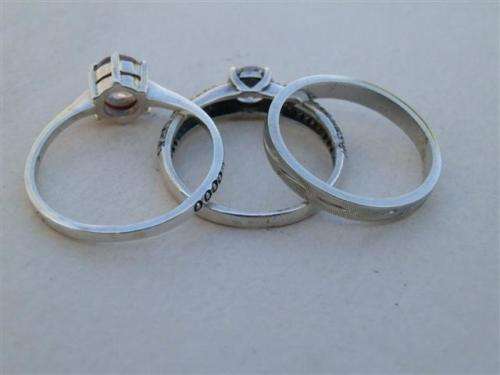 Fabulous solid sterling silver ring lot (2) - weight 5.4 g.