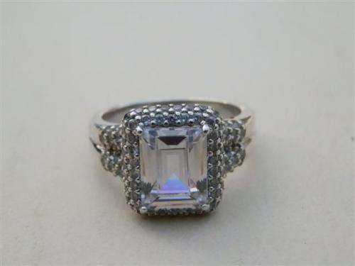 Fabulous solid sterling silver cubic ring - weight 6 g.