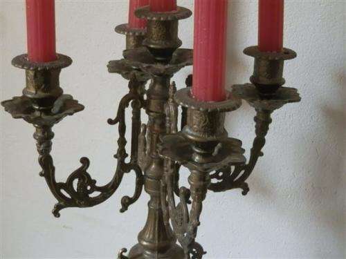 Magnificent vintage solid brass candlestick, in excellent condition. (2)