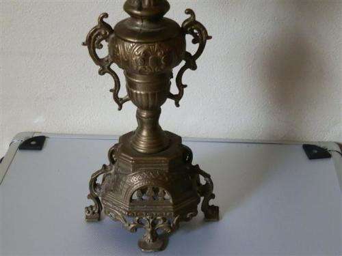 Magnificent vintage solid brass candlestick, in excellent condition. (2)