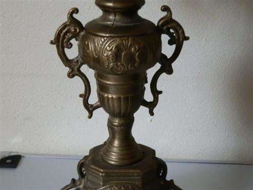 Magnificent vintage solid brass candlestick, in excellent condition. (2)
