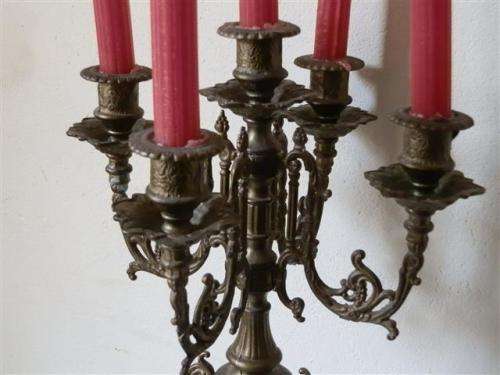 Magnificent vintage solid brass candlestick, in excellent condition. (2)