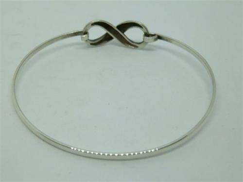 Marvelous solid sterling silver infinity bracelet