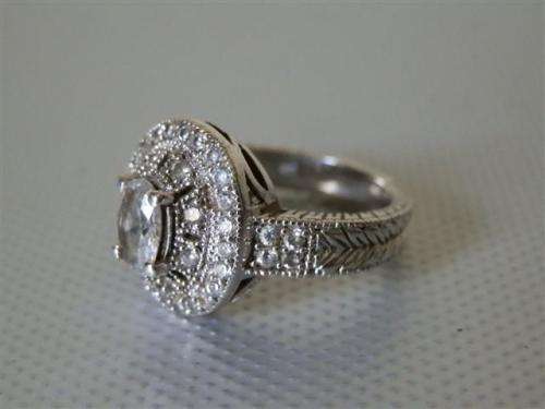 Gorgeous solid925 sterling silver ring