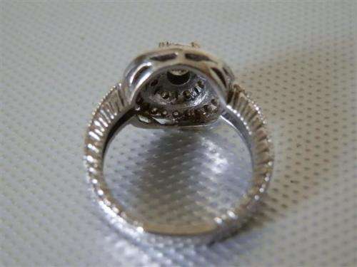 Gorgeous solid925 sterling silver ring