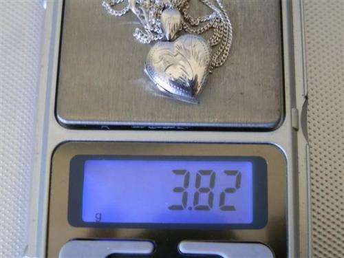 Charming solid sterling silver heart necklace