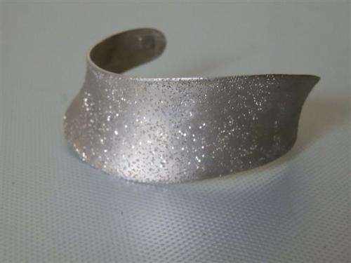 Stunning Solid Sterling Silver Italian `Magie` Designer`s Bangle - weight 24.29 g.