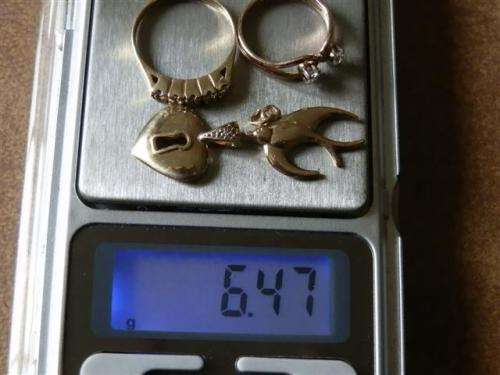 Very Nice Solid 9 ct Gold Lot - weight 6.47 g.