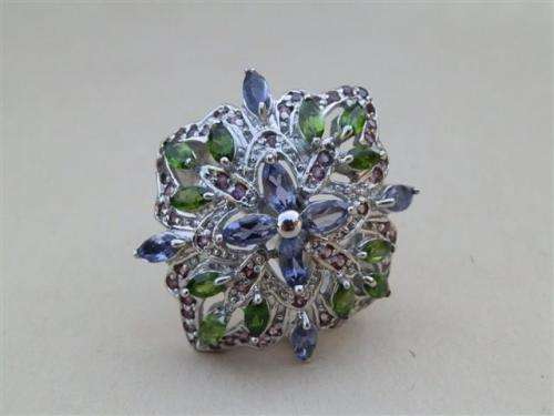 Alluring Solid Sterling Silver Natural Iolite, Diopside and Garnet Cluster Ring - 13.41 g