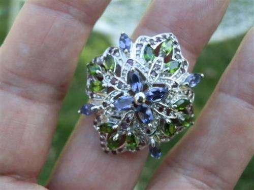 Alluring Solid Sterling Silver Natural Iolite, Diopside and Garnet Cluster Ring - 13.41 g