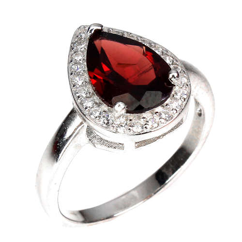 Magnificent Solid Sterling Silver Natural Mozambique Garnet Ring