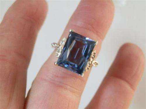 Spectacular Solid Sterling Silver Natural 5.08 ct Sky Blue Topaz Ring - weight 7.09 g