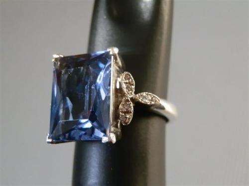 Spectacular Solid Sterling Silver Natural 5.08 ct Sky Blue Topaz Ring - weight 7.09 g