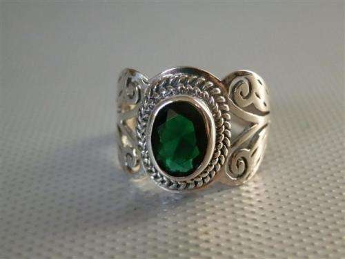 Smashing Solid Sterling Silver Ring - weight 6.30 g