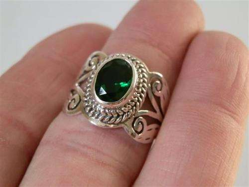 Smashing Solid Sterling Silver Ring - weight 6.30 g