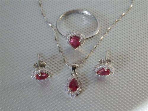 Stunning Solid 925 Silver Ruby Jewellery, 14k White Gold Plate Ensure no Tarnish or Colour change