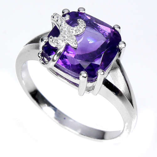 Dazzling Solid Sterling Silver Natural Amethyst Ring