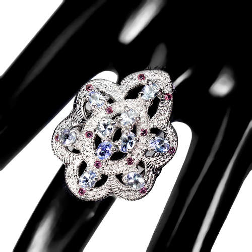 Fabulous Natural Tanzanite Ring, 14 ct White Gold over Solid Sterling Silver, no Tarnish