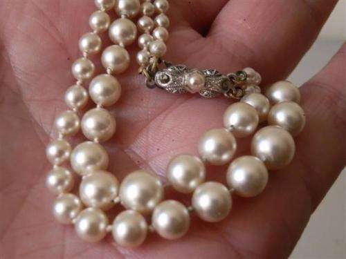 Elegant Vintage Double String Pearl Necklace with Solid Silver Clasp