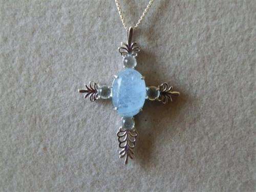 Natural Aquamarine Solid Sterling Silver 14 ct White Gold Necklace, no Tarnish