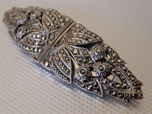 Fabulous Large Vintage Art Deco Solid Sterling Silver Brooch/Collar Clips - weight 17.2 g