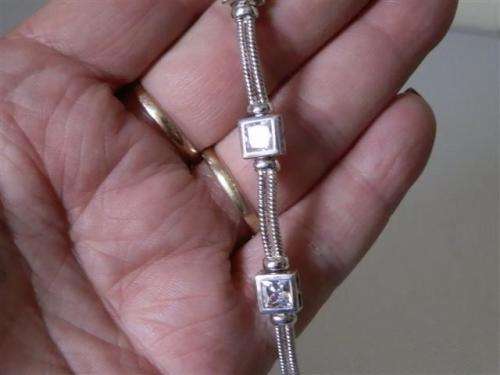 Dazzling Solid Sterling Silver Bracelet - weight 14.1 g