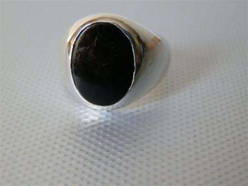 Very Nice Solid Sterling Silver Onyx Men`s Ring - weight 8.4 g
