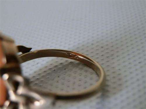 Marvelous Antique Solid 9 ct Gold Cameo Ring - weight 3 g