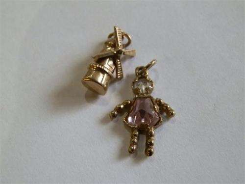 Gorgeous Solid 9 ct Gold Charm Lot