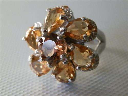 Solid Sterling Silver Citrine and Yellow Sapphire Cluster Ring - weight 12.7 g