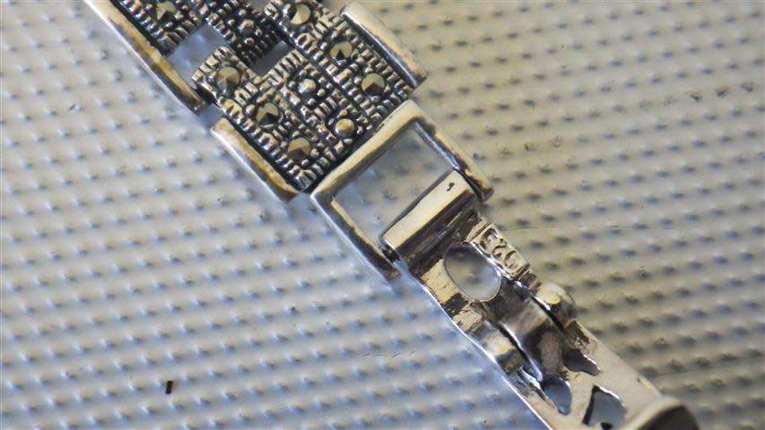 Gorgeous Sterling Silver Bracelet - weight 39 g