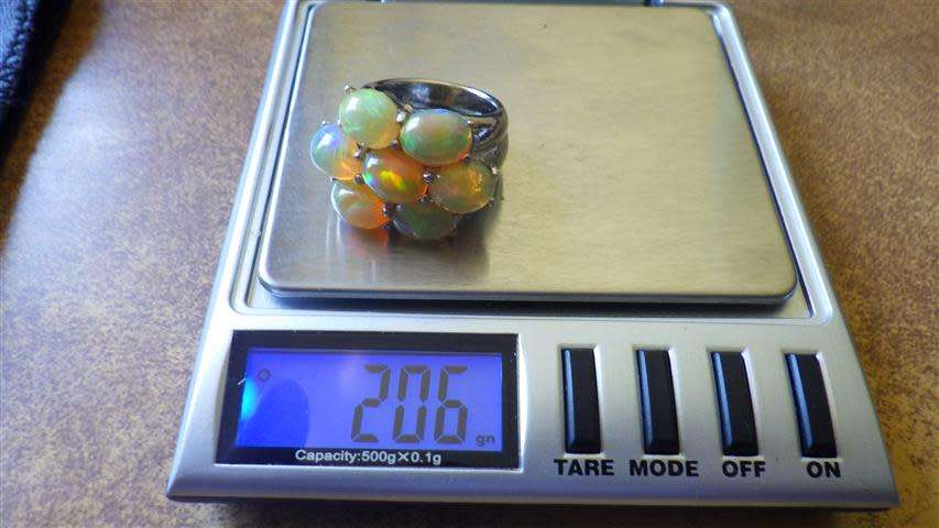 Exquisite Sterling Silver Opal Cluster Ring - weight 20.6 g
