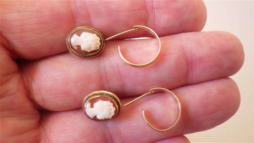 Two Beautiful 9 ct Gold Earring sets