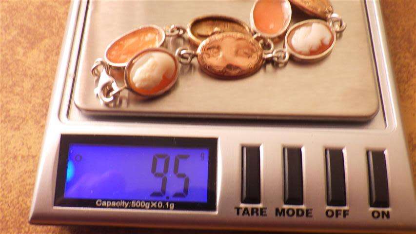 Magnificent Vintage 9 ct Gold and Sterling Silver Cameo Bracelet - weight 9.5 g