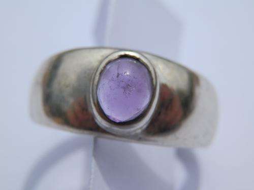Vintage silver amethyst ring
