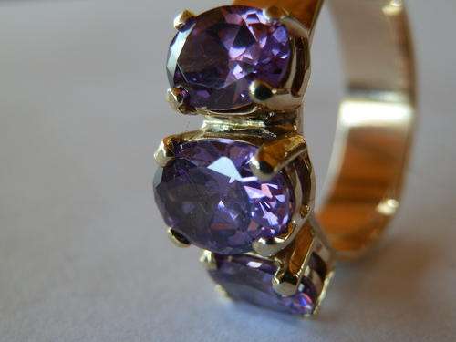 Heavy - 7.8 gram - 9 ct gold amethyst ring - two (2) weeks to pay