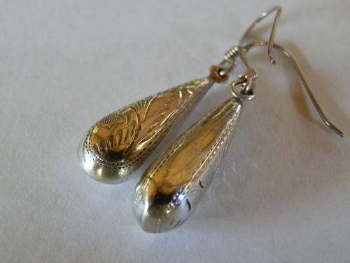 Sterling silver earring - thirty (30) days to pay