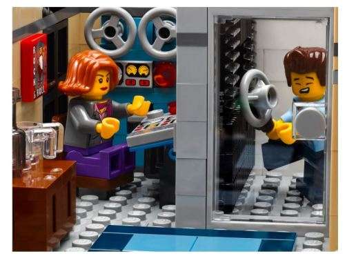 LEGO 10260 Creator Expert Downtown Diner (Discontinued by Manufacturer)